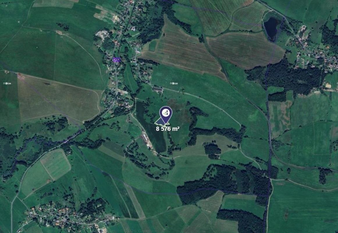 Louky, Zákupy, 1 072 m² - 2