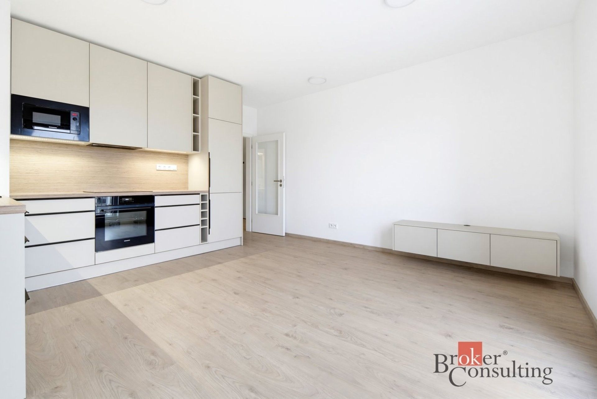Byt 2+kk · 58 m² · U Sportovní školy,Pardubice VII,Pardubice - 4