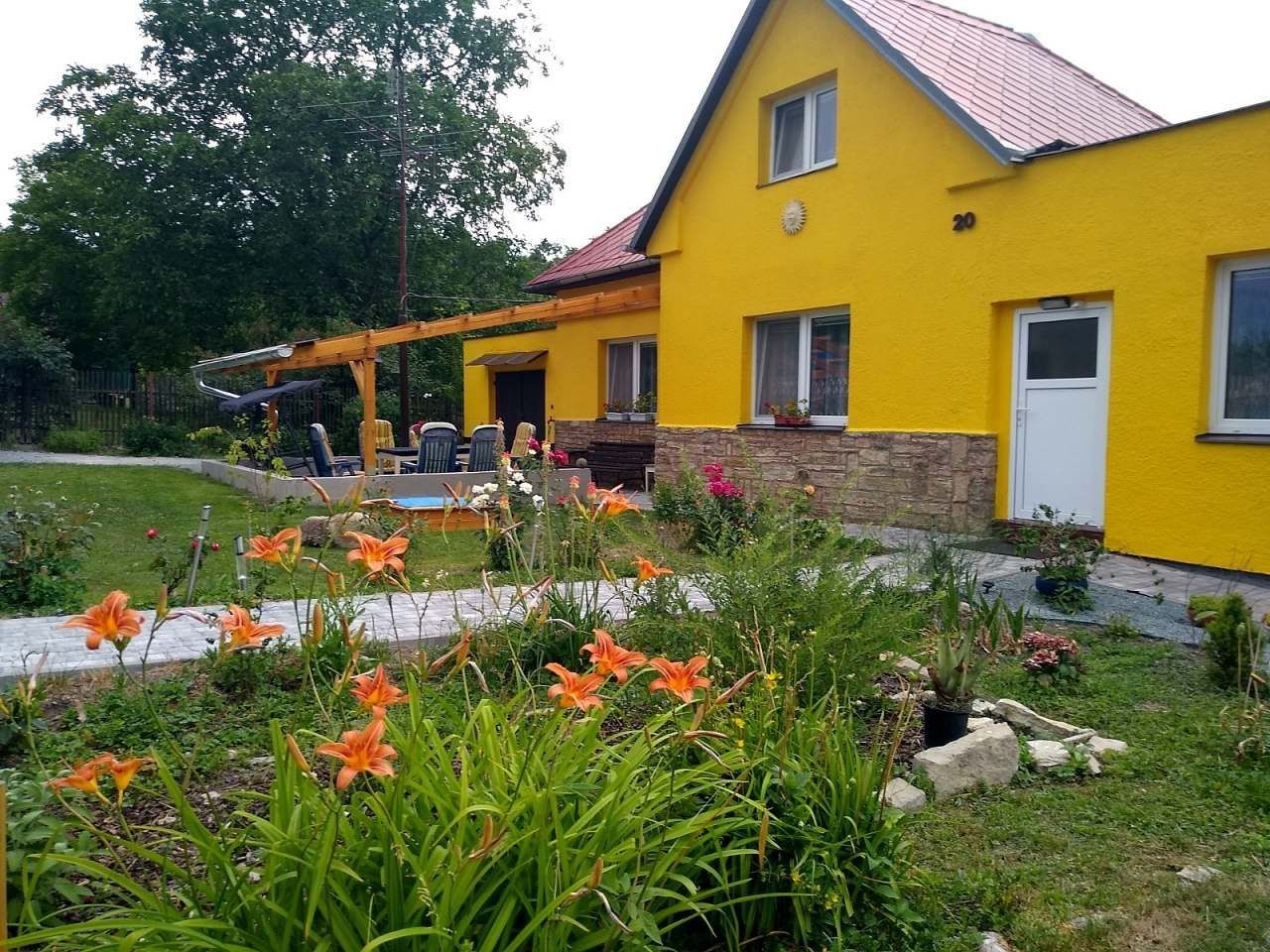 Chaty, Chvalkovice - Malá Bukovina u Chvalkovic, Královéhradecký kraj - 1
