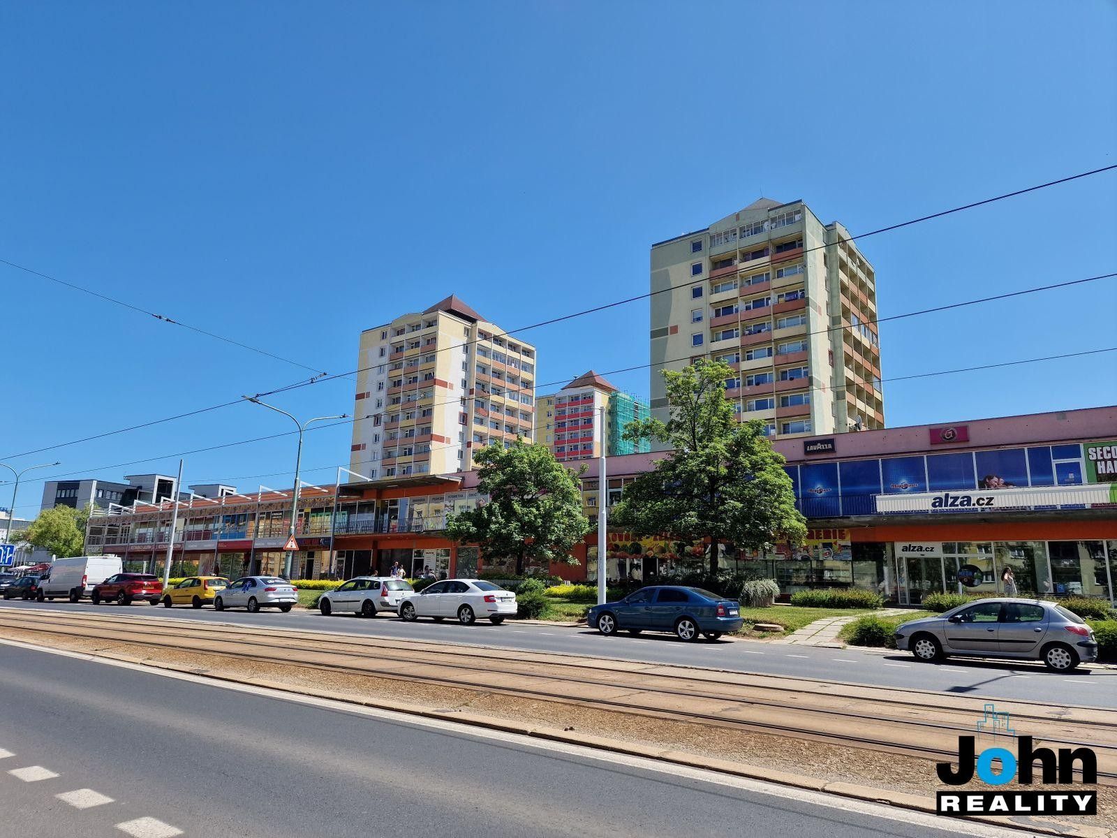 Obchodní prostory, tř. Budovatelů, Most, 50 m²