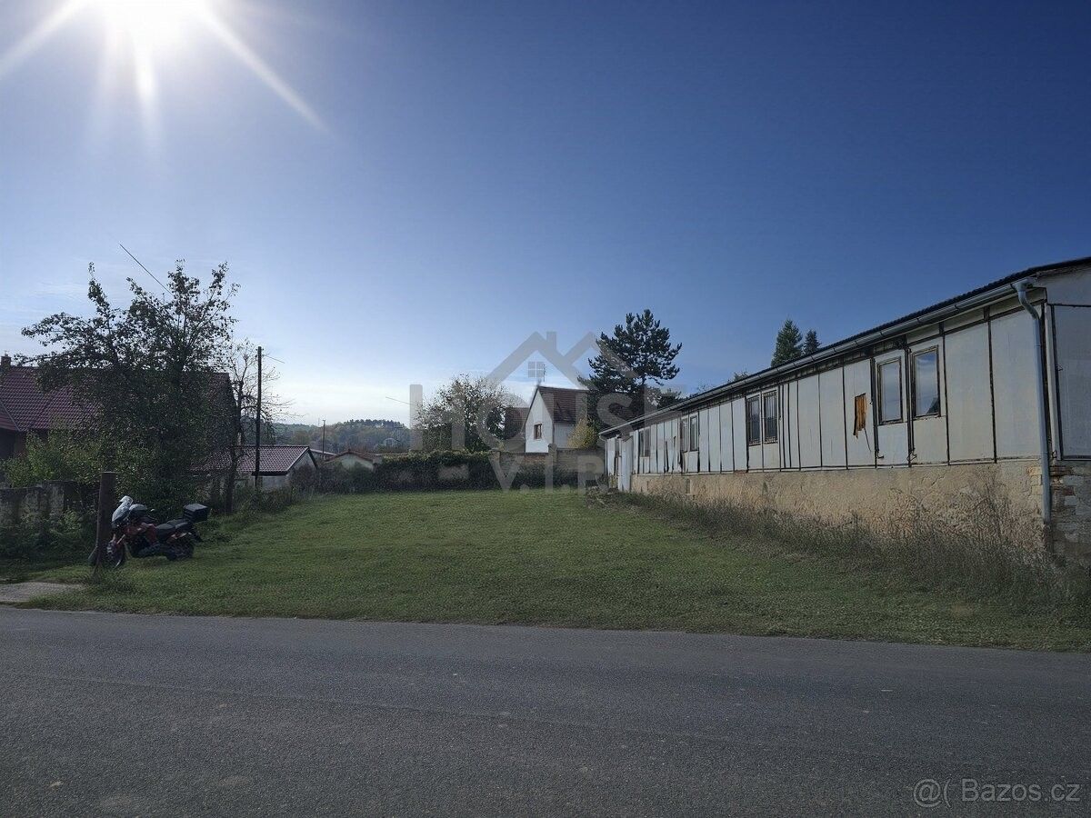 Prodej pozemek pro bydlení - Vinařice u Loun, 439 15