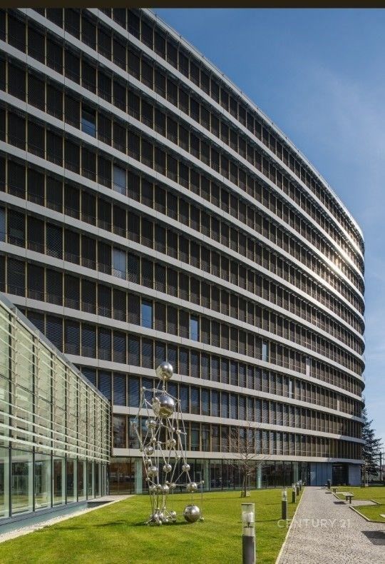 Kancelář · 1 070 m² · Pikrtova 1737, Praha Nusle - 4