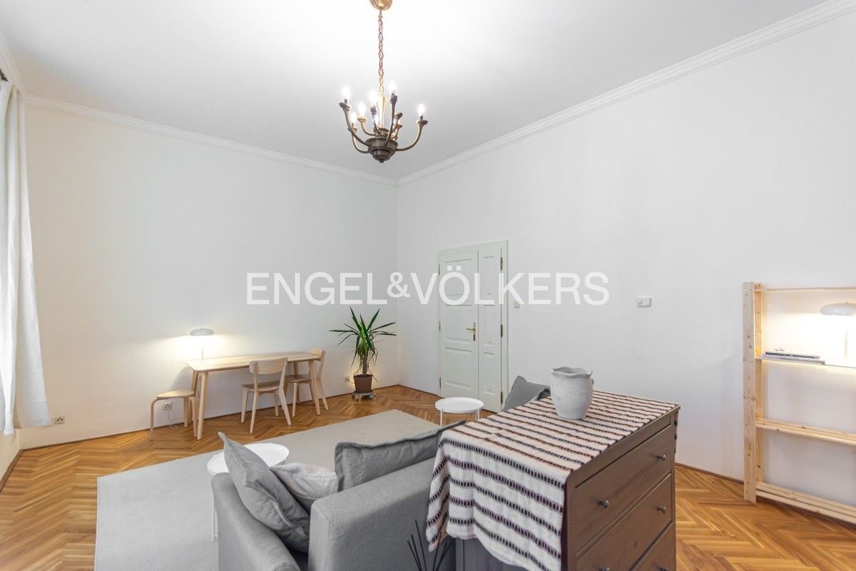 Pronájem byt 2+kk - Uhelný trh, Praha, 70 m²