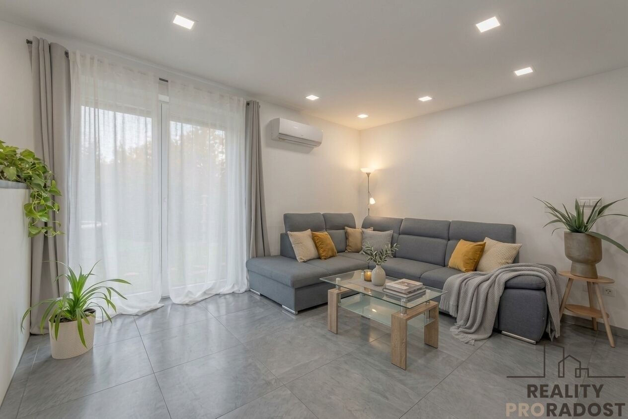 Rodinné domy, Kojátky, 99 m² - 2