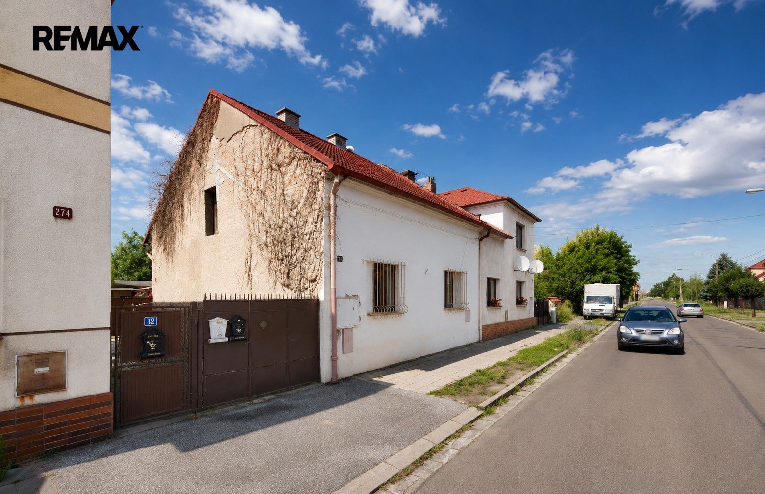 Prodej rodinný dům - Honkova 234, Hradec Králové Kukleny, 236 m² - 1