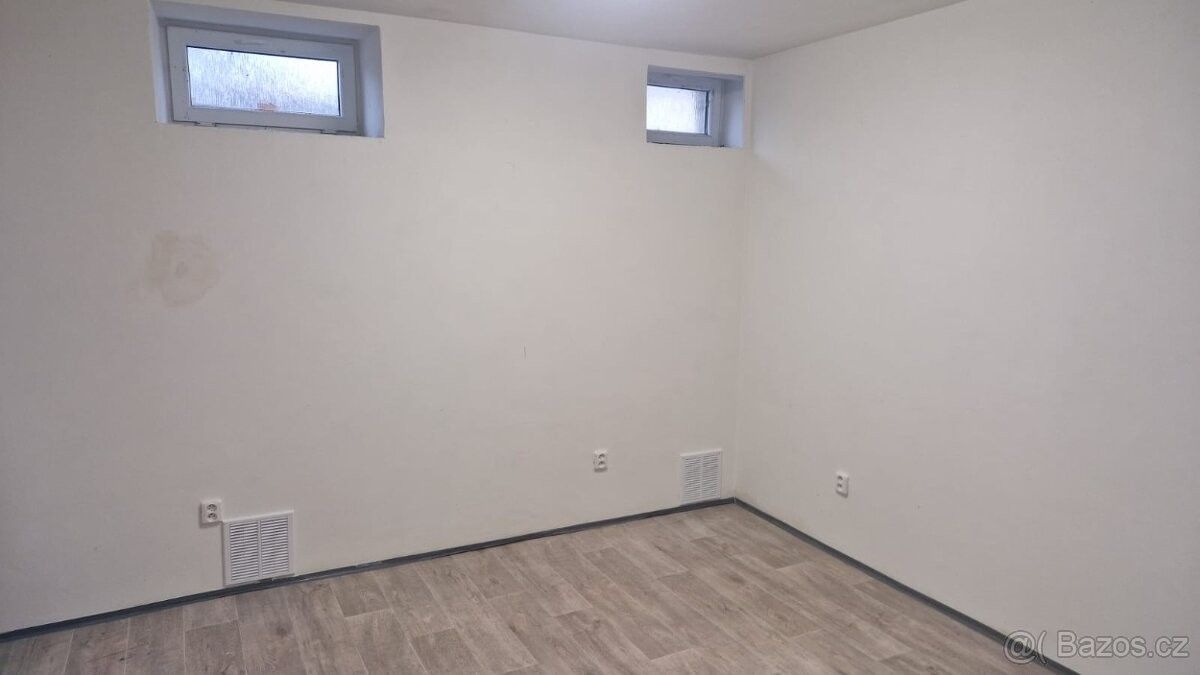 Pronájem byt - Nový Bor, 473 01