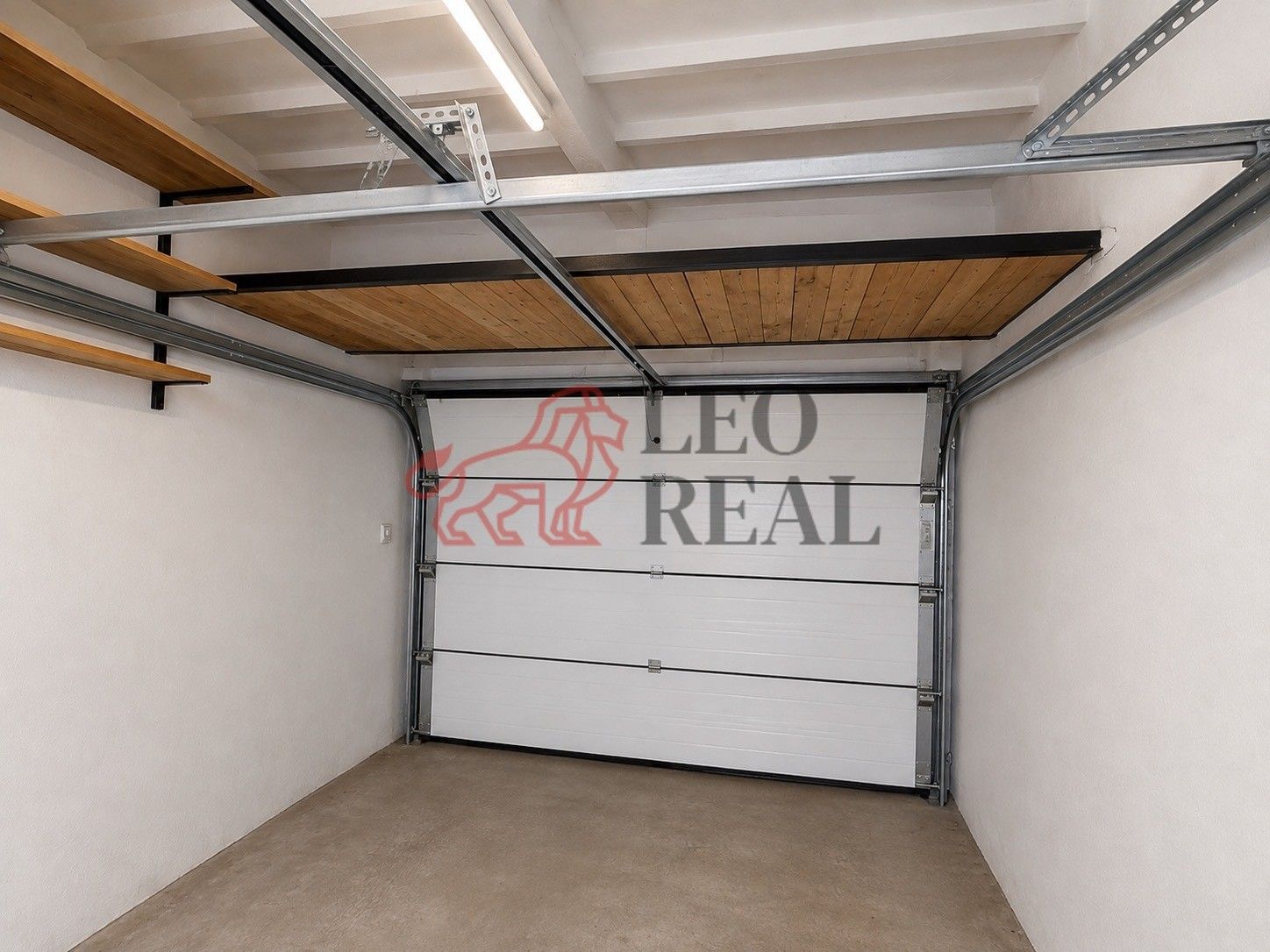 Garáž · 21 m² · Hlavní, Otrokovice - 1