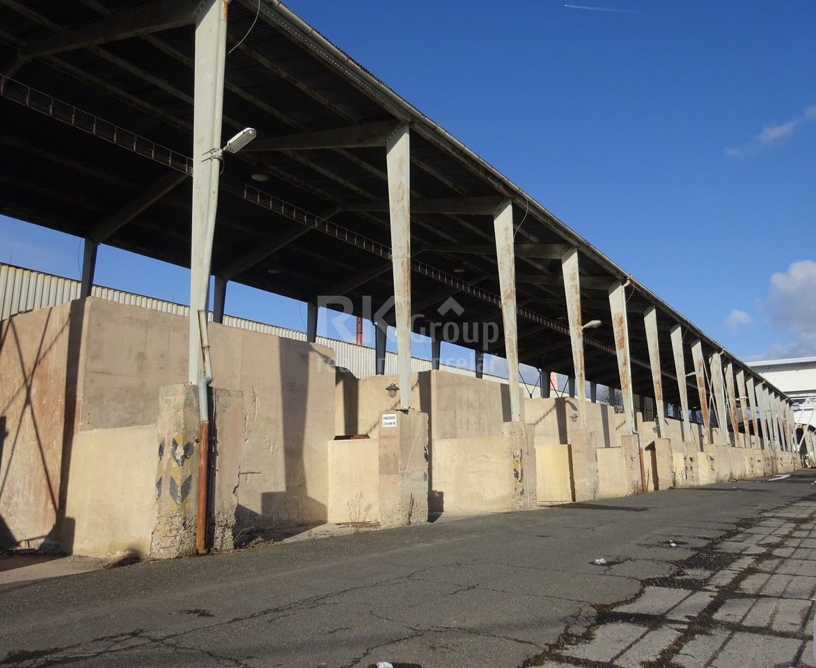 Sklady, Šamotka, Rakovník, 70 m²