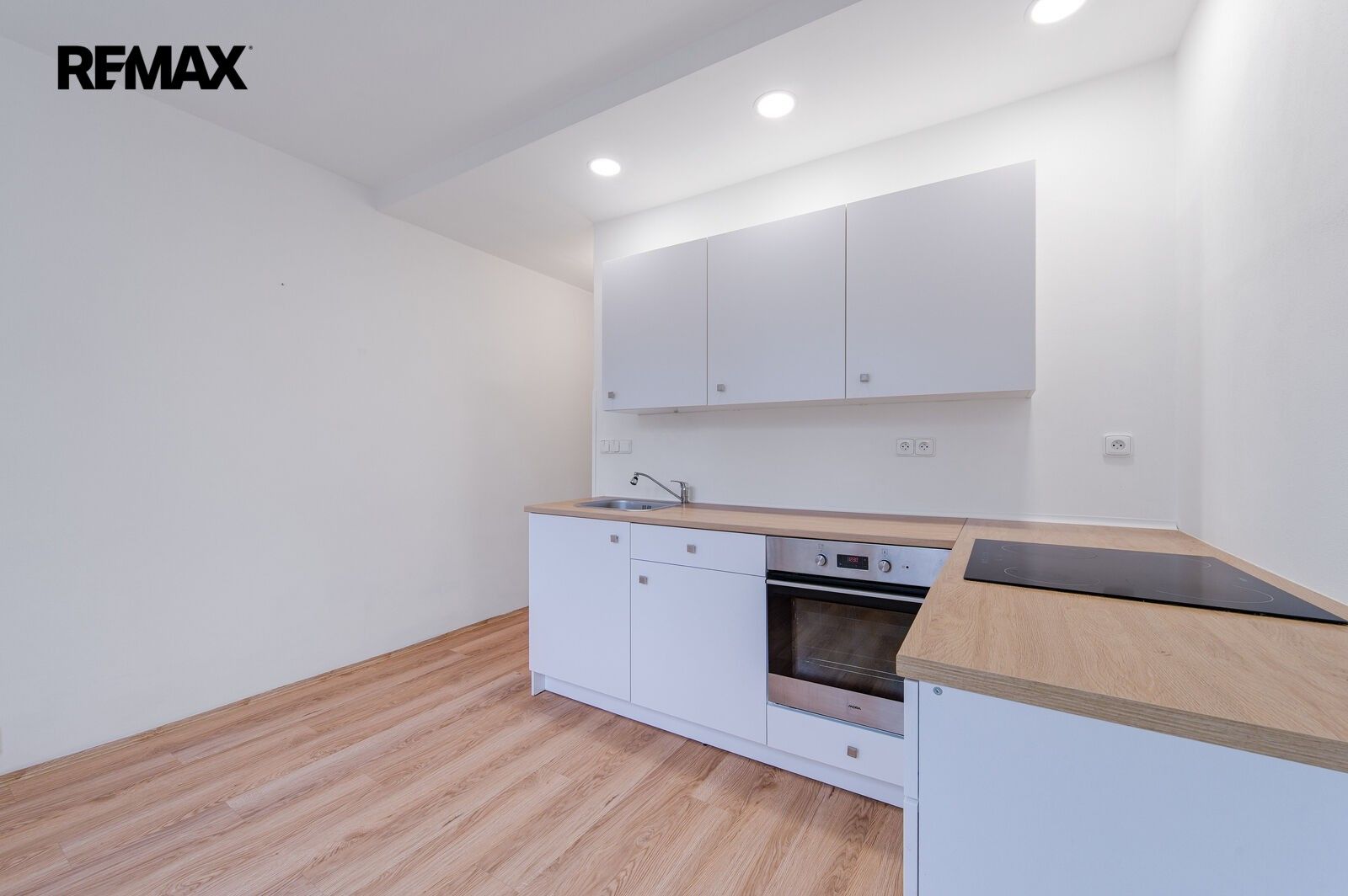 Byt 2+1 · 57 m² · Svobody 1315, Cheb - 4