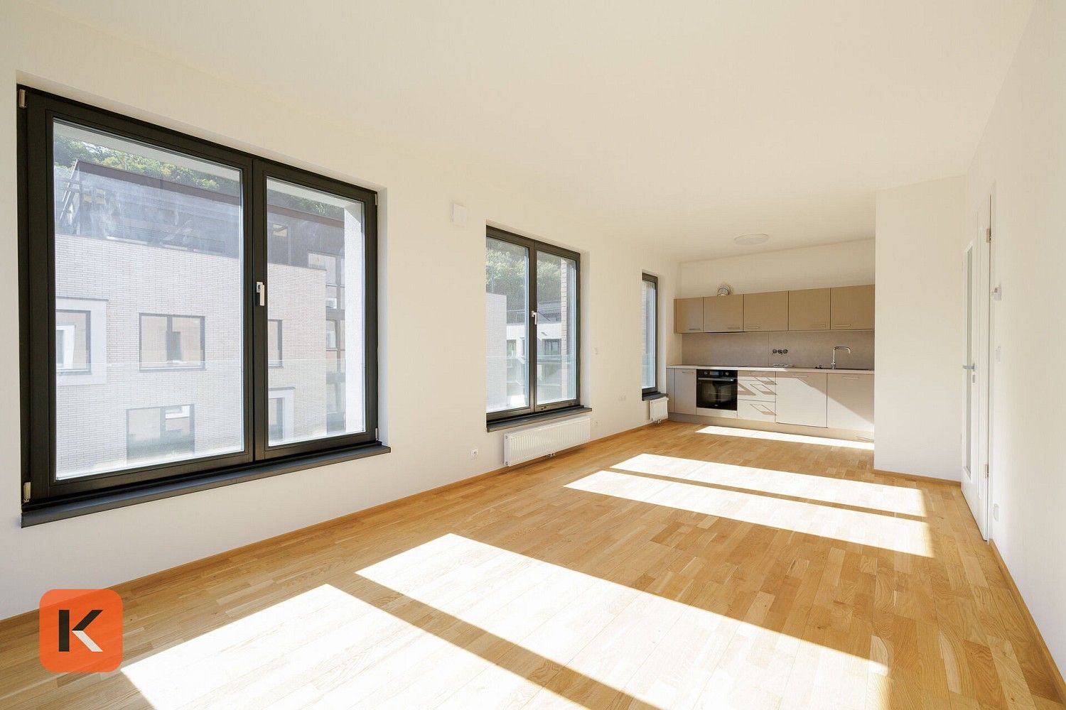 2+kk, Praha 8 - Karlín, 57 m² - 1