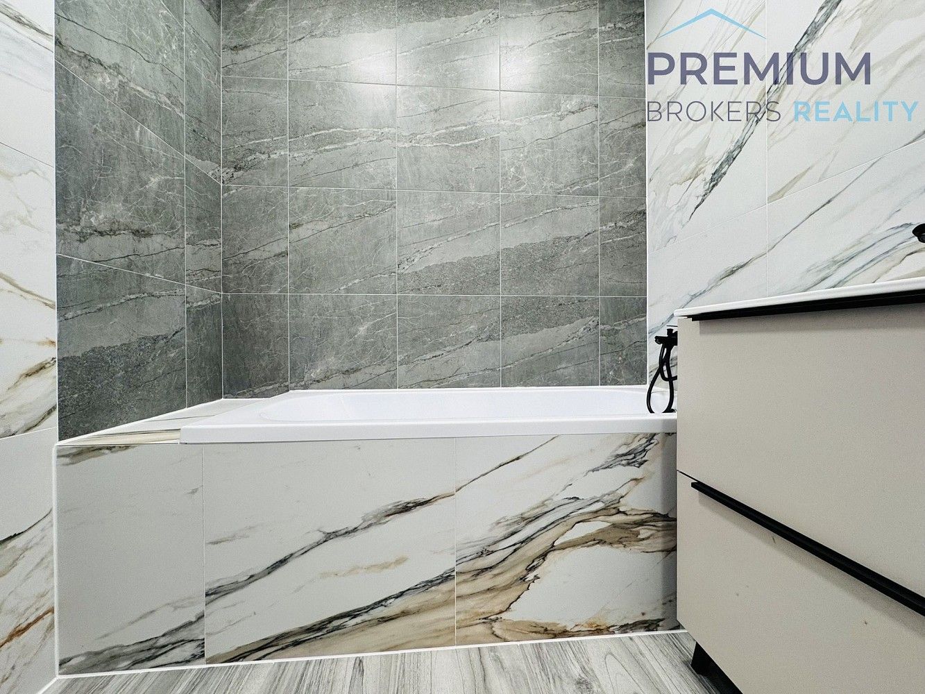 3+1, Žatec, okres Louny, Ústecký kraj, 71 m² - 2