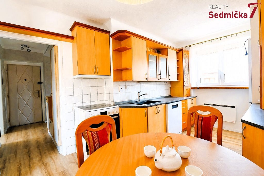 Byt 2+1 · 64 m² · Jiřího z Poděbrad, Žďár nad Sázavou - Žďár nad Sázavou 1 - 3