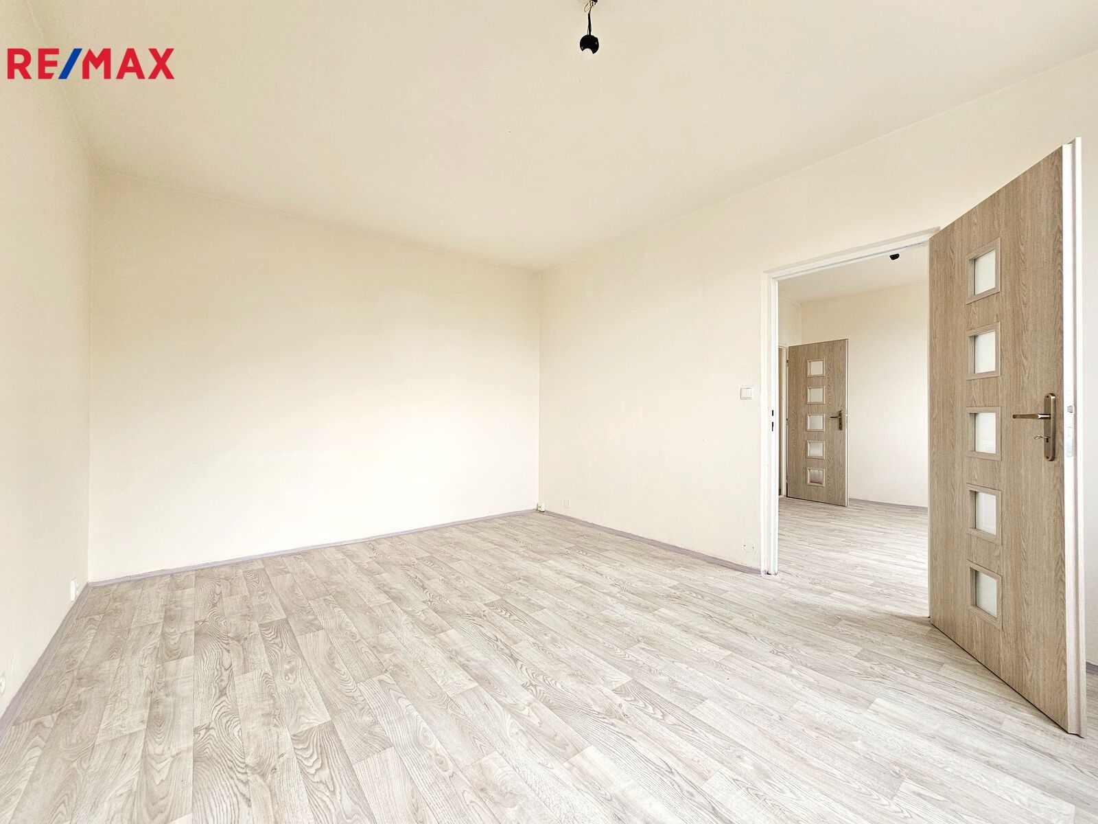 Pronájem byt 1+1 - 17. listopadu, Chomutov, 36 m²