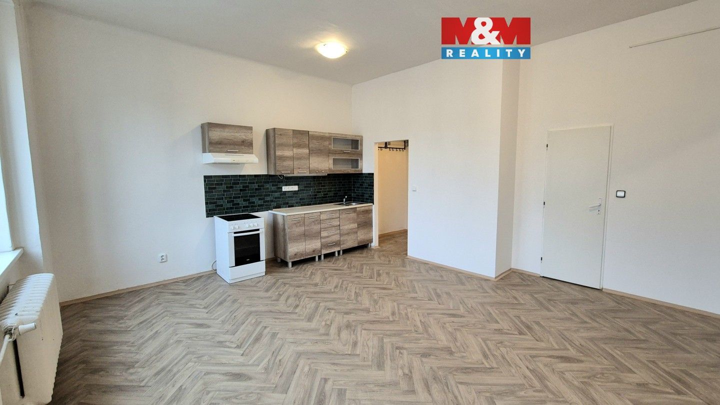 2+kk, T. G. Masaryka, Kladno, 66 m²