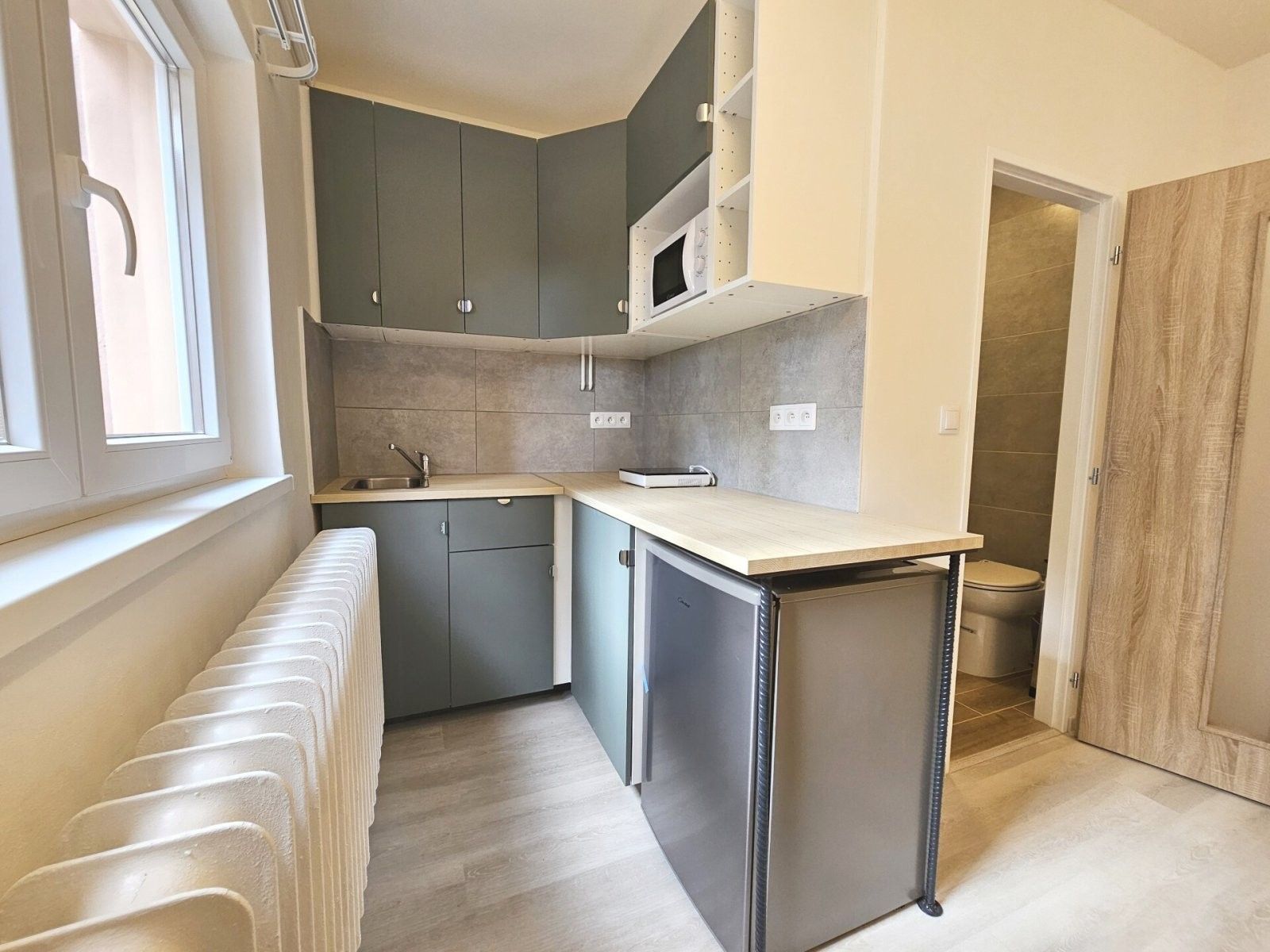 Pronájem byt 1+kk - Pod Marjánkou, Praha, 15 m²