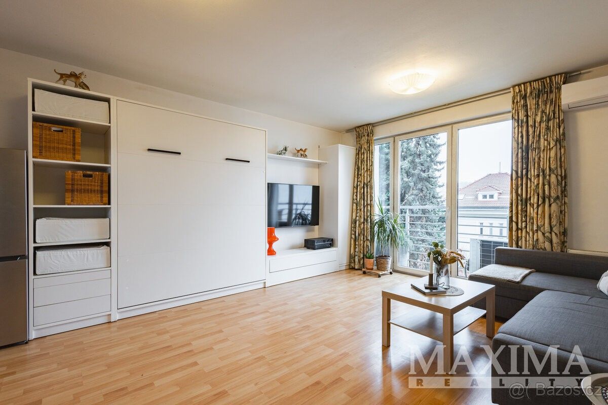 Prodej byt - Praha, 100 00