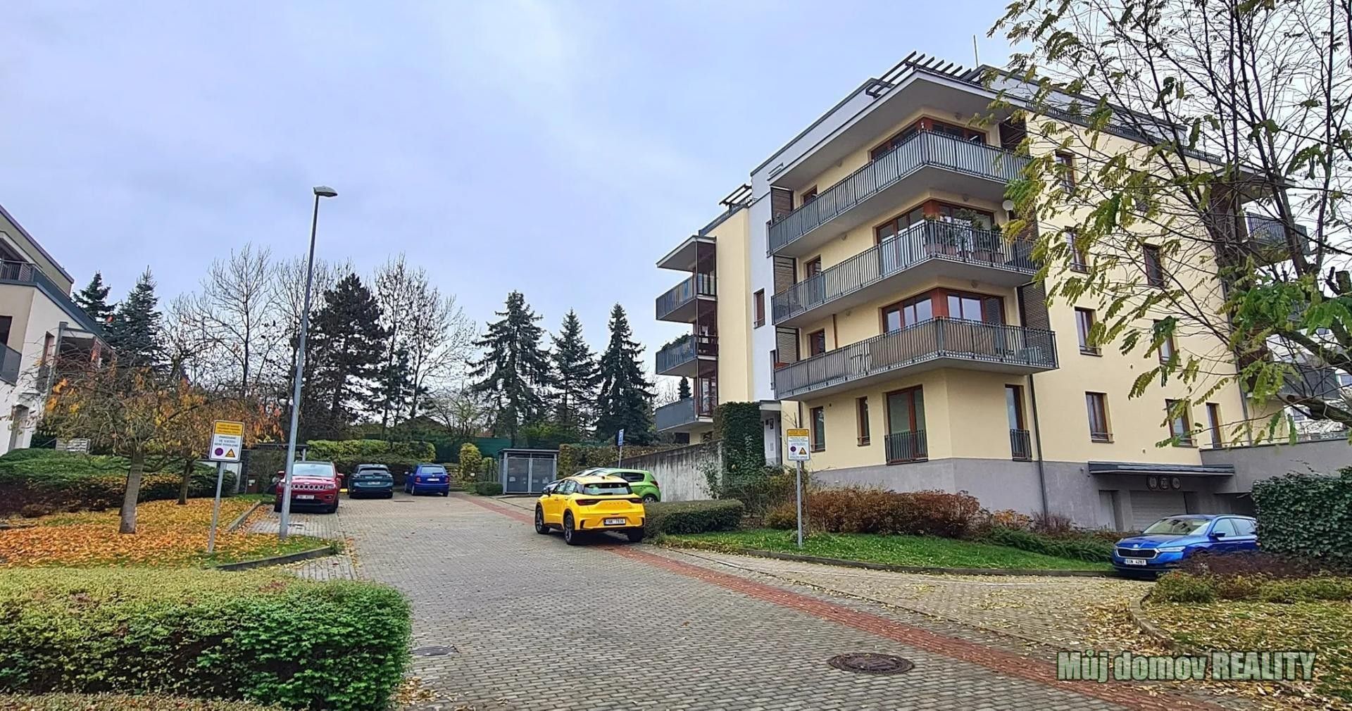 2+kk, Pickova, Praha, 54 m²