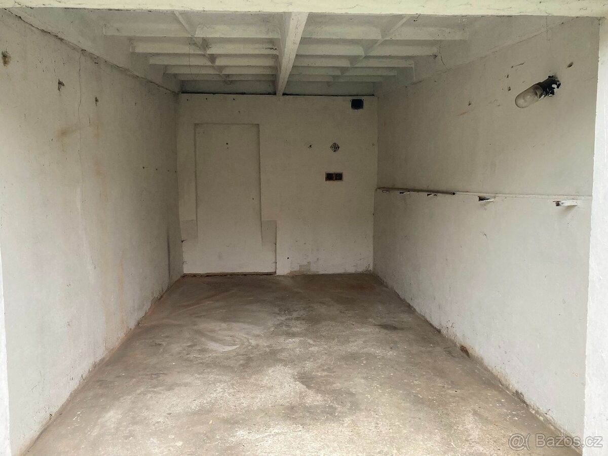 Pronájem garáž - Olomouc, 783 01