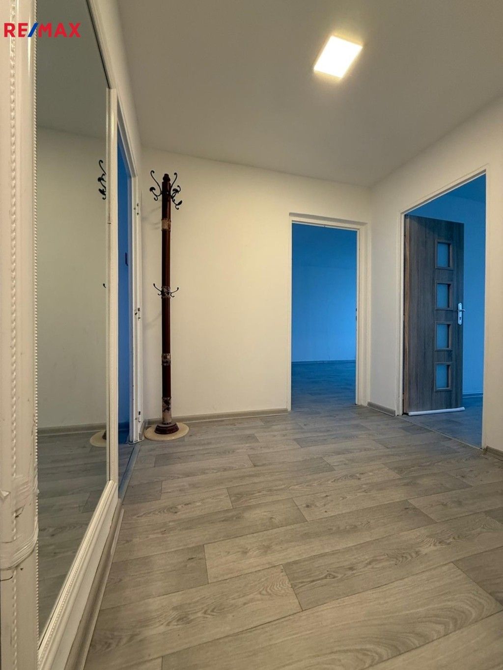 Pronájem byt 2+1 - Nad parkem 382, Meziboří, 59 m²