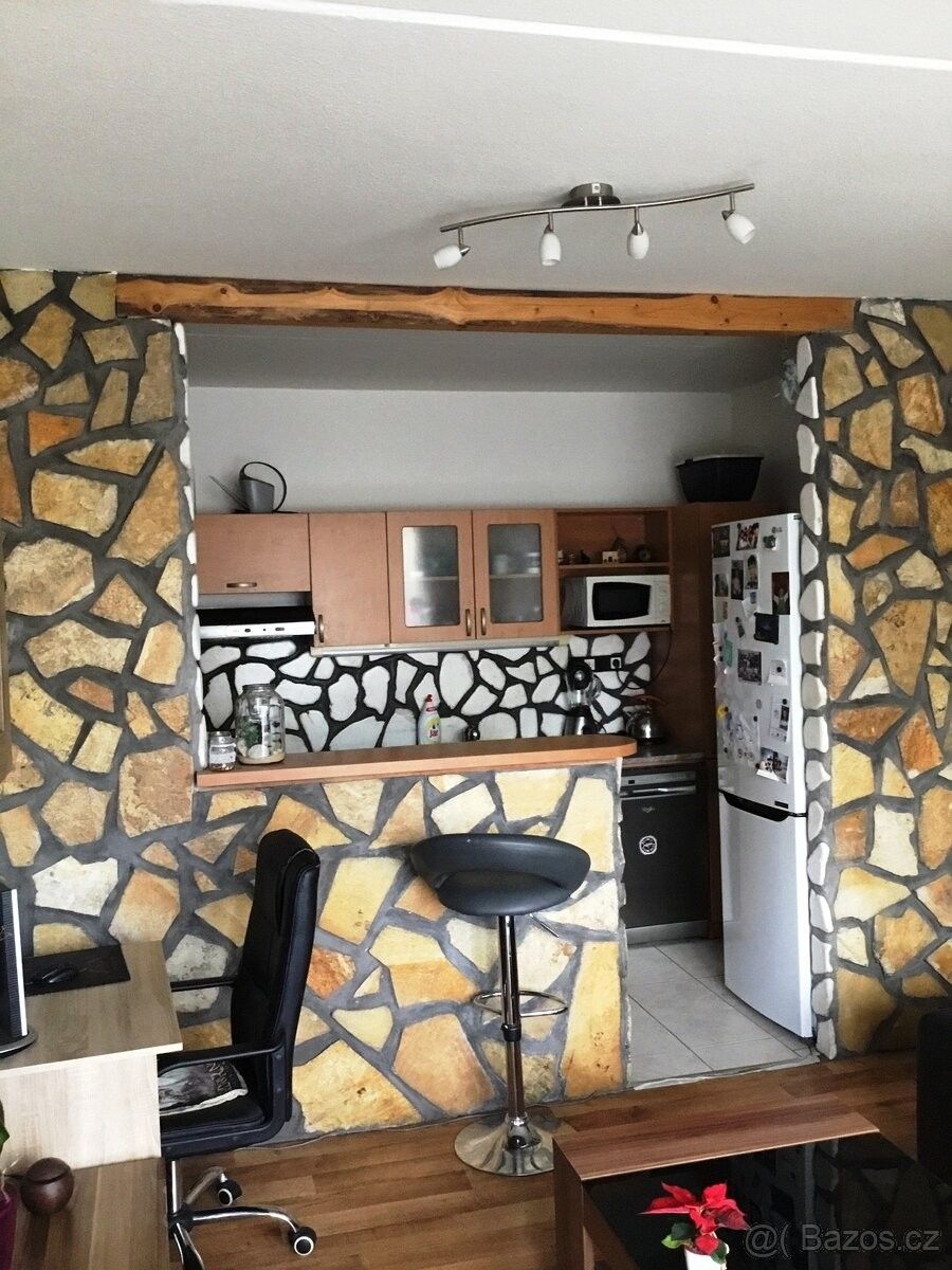 Byty, Tábor, 390 05 - 1