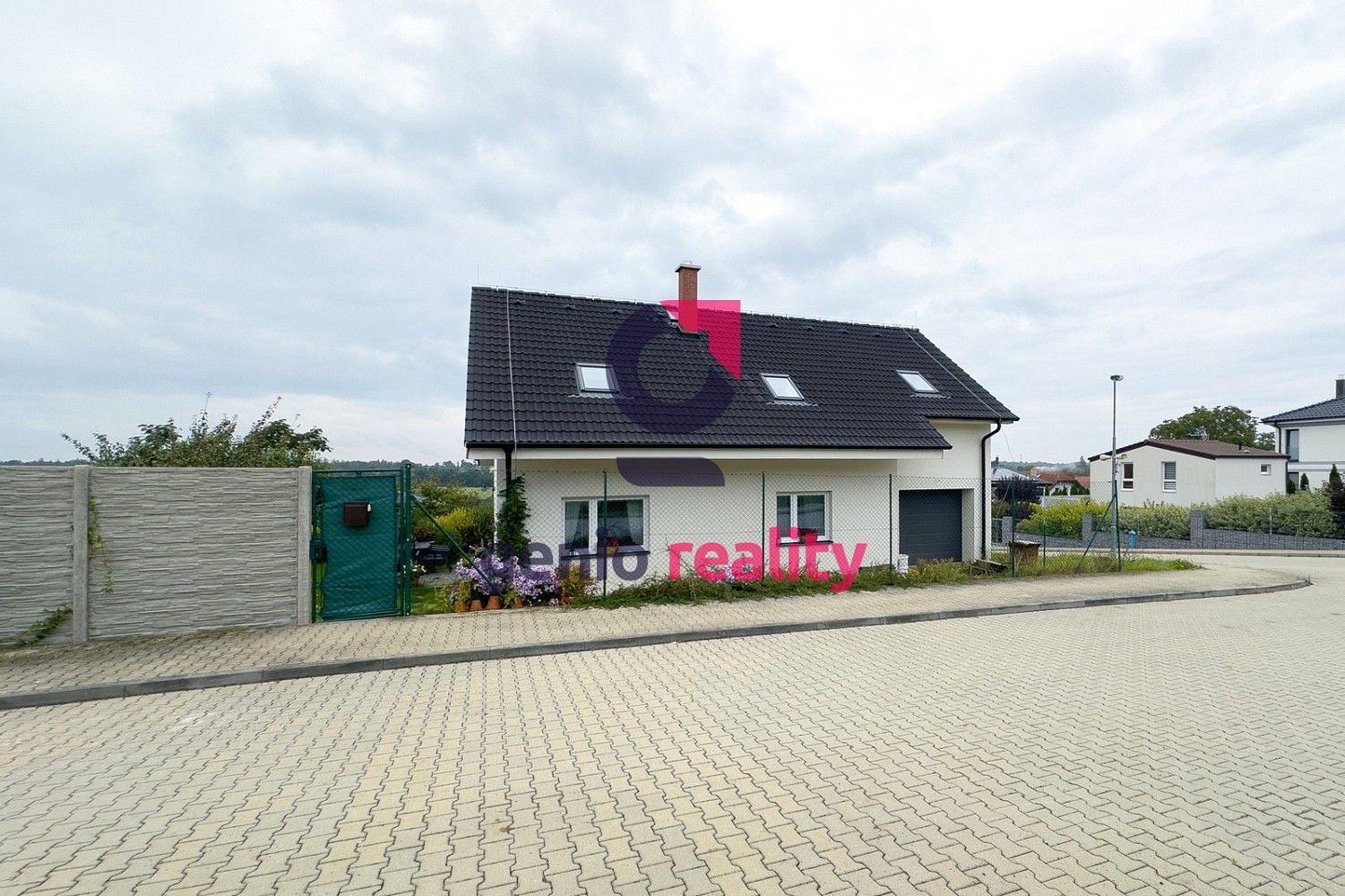 Rodinné domy, Úvaly, okres Praha-východ, Středočeský kraj, 158 m² - 2