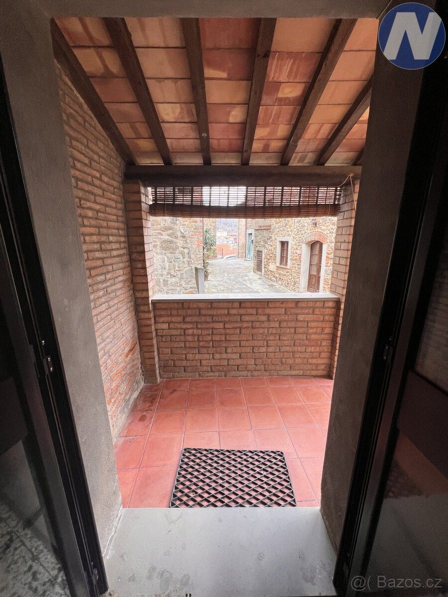 Prodej byt - 987 66, Zahraničí