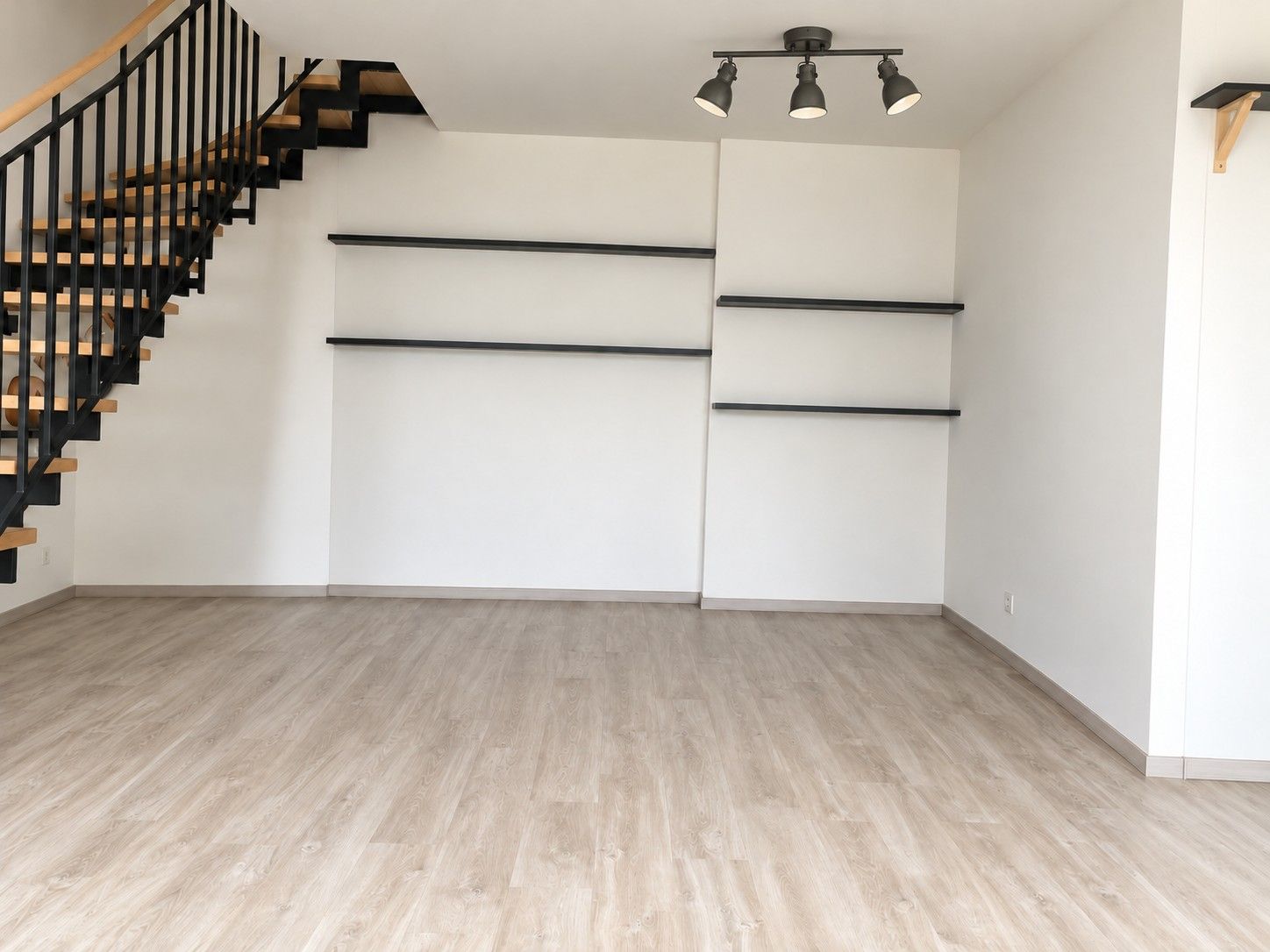 Pronájem byt 2+kk - Bubenská, Praha - Holešovice, 81 m² - 5