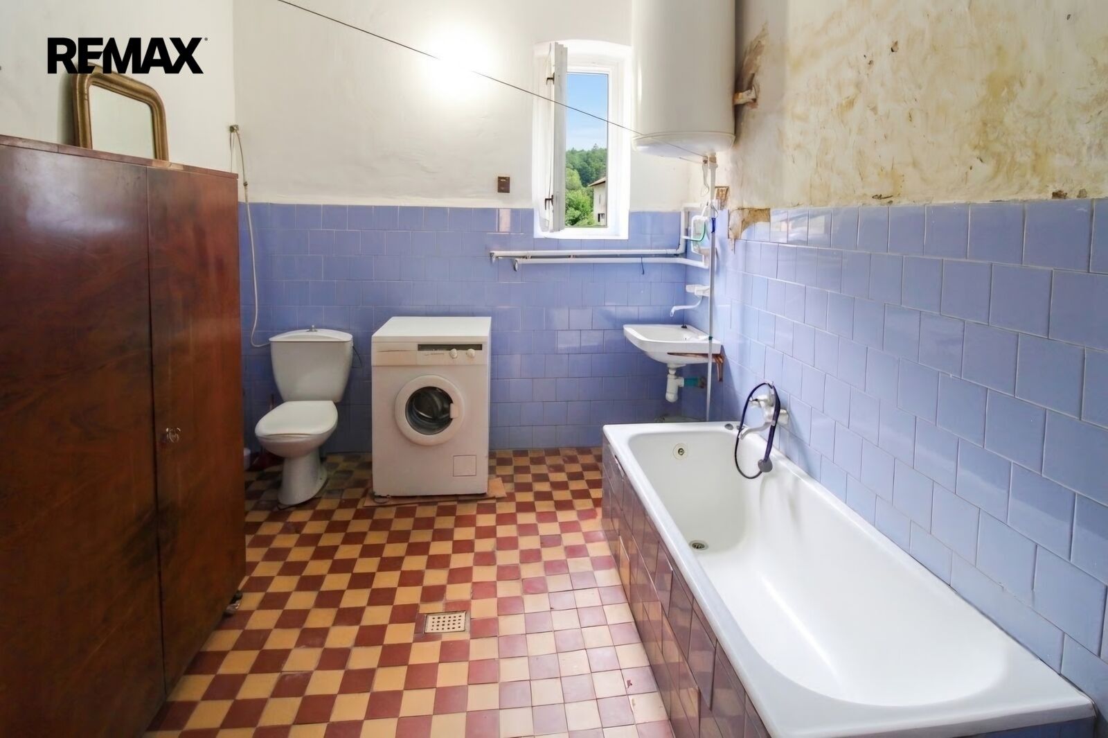 Prodej rodinný dům - Dříteň, 130 m² - 5