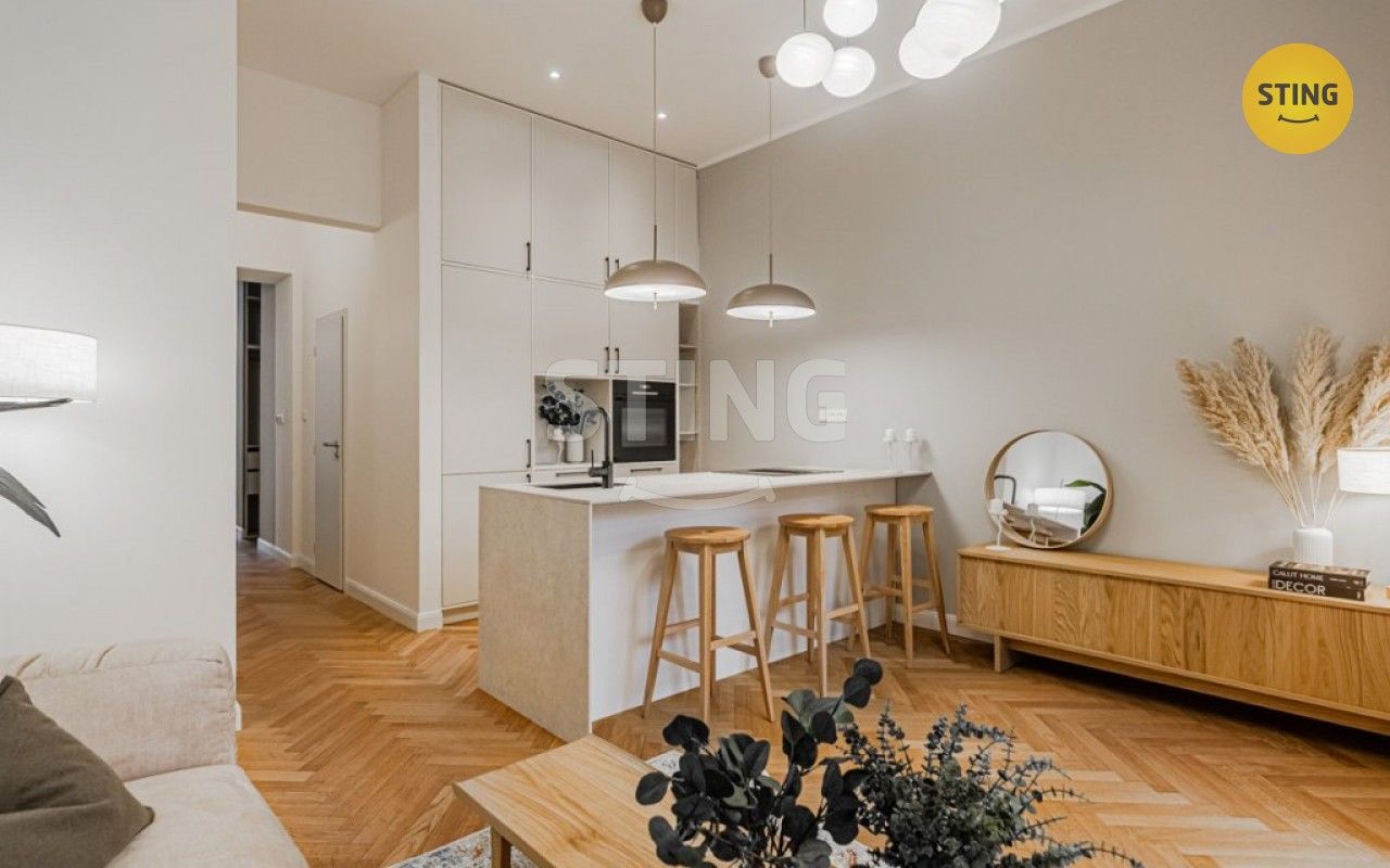 2+kk, náměstí Bratří Synků, Praha, 51 m²