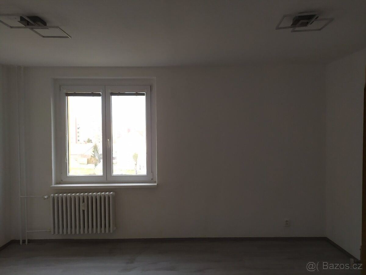 Prodej byt - Hodonín, 695 01