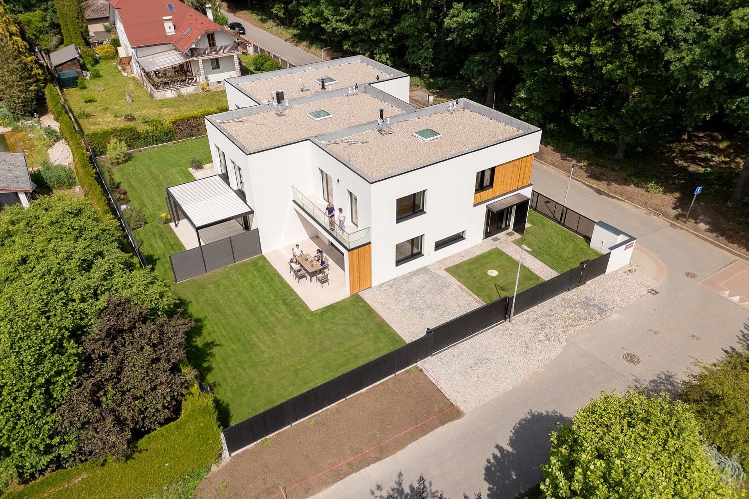 Prodej rodinný dům - Praha - Újezd nad Lesy, okres Praha 21, Hlavní město Praha, 144 m² - 2