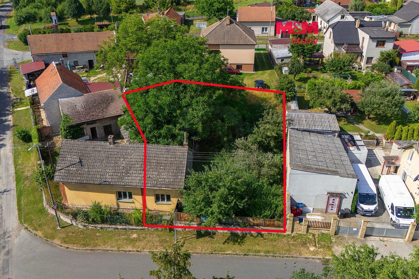 Pozemek pro bydlení, 566 m²
