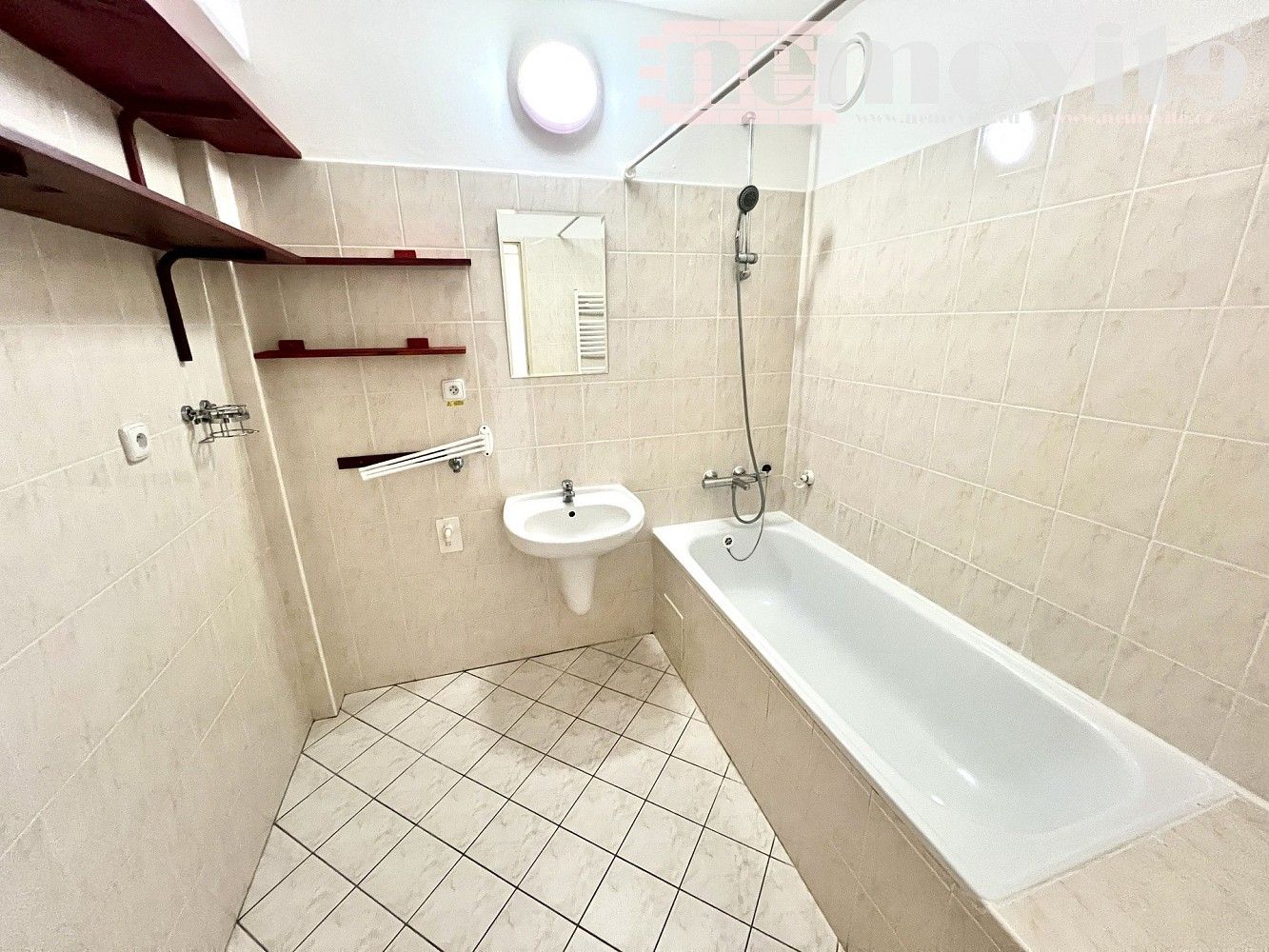 Pronájem byt 2+kk - Hradec Králové - Nový Hradec Králové, Královéhradecký kraj, 48 m² - 5