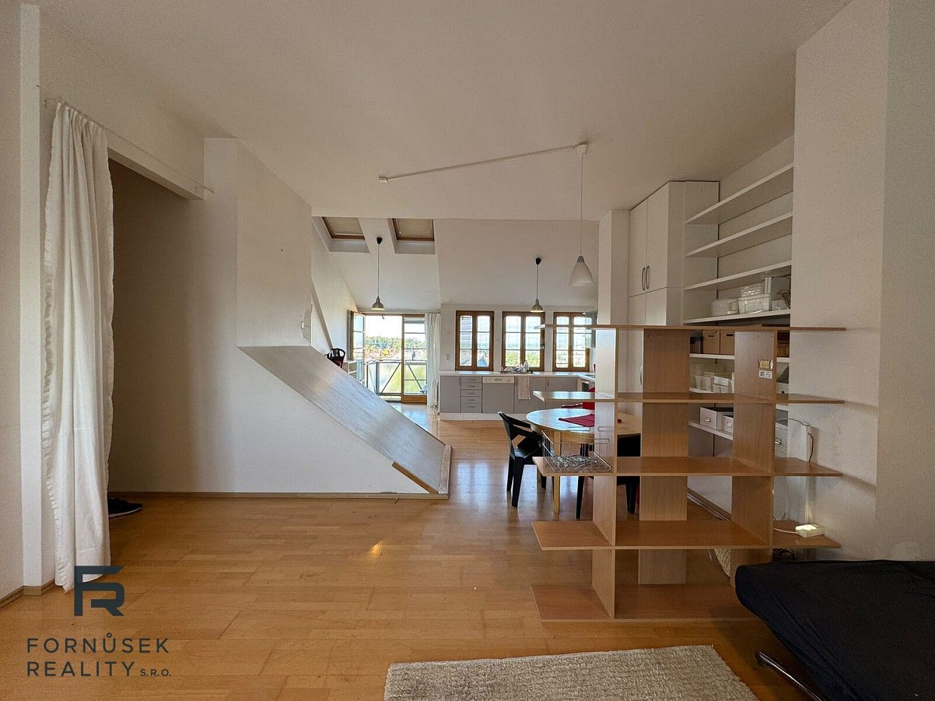 Byt 2+kk · 75 m² · Praha - Veleslavín, okres Praha 6, Hlavní město Praha - 3