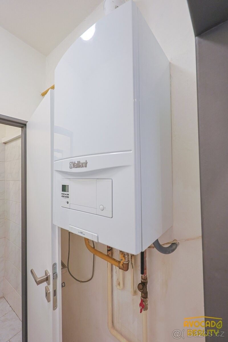 Pronájem obchodní prostory - Dvůr Králové nad Labem, 544 01