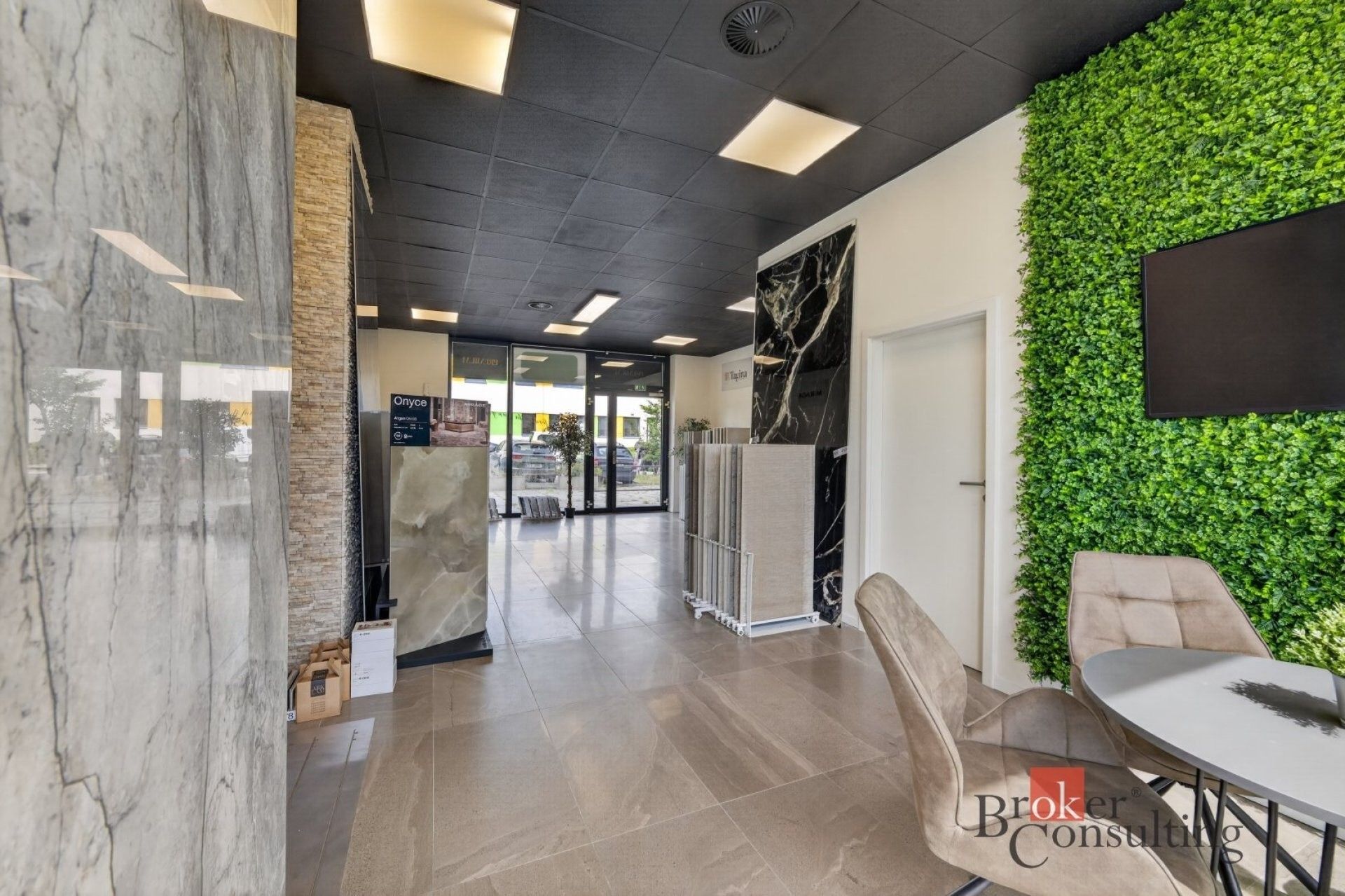 Obchodní prostory, Vltavínová, Plzeň, 59 m²