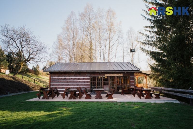 Restaurace · 751 m² · Deštné v Orlických horách - 3