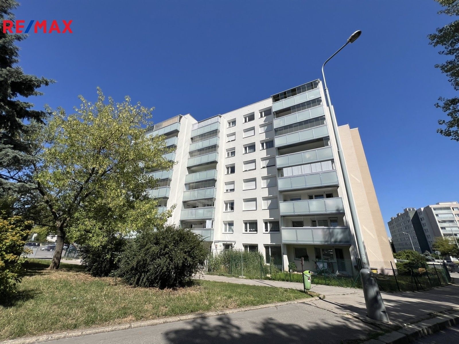 Prodej byt 4+1 - Španielova, Praha, 90 m²