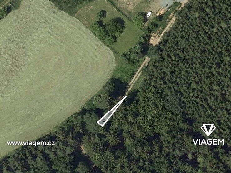 Zemědělský pozemek, 1 535 m²