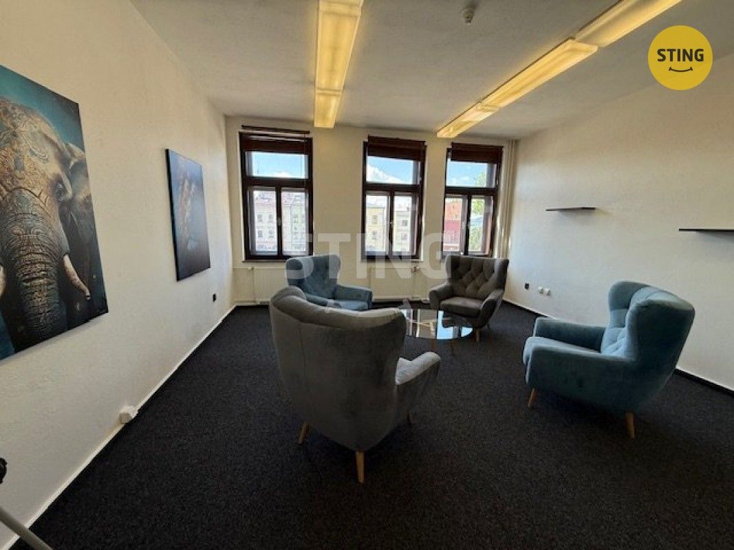 Pronájem kancelář - Zámecké nám.  , Frýdek-Místek, 30 m² - 5