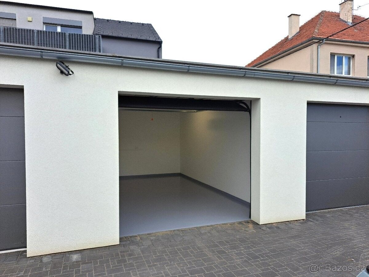 Garáž · Rajhrad, 664 61 - 4