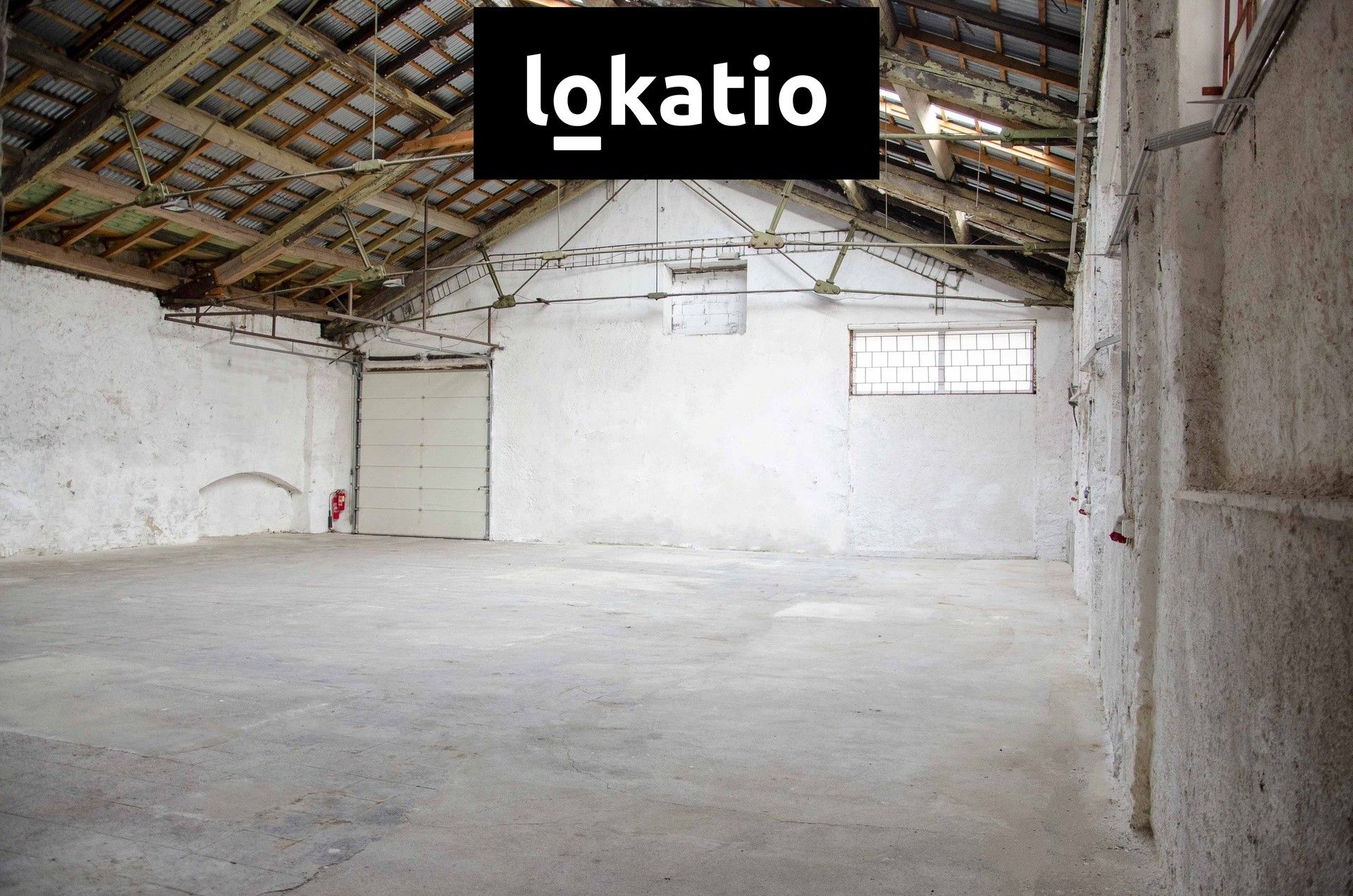 Sklady, Hospozín, 713 m²