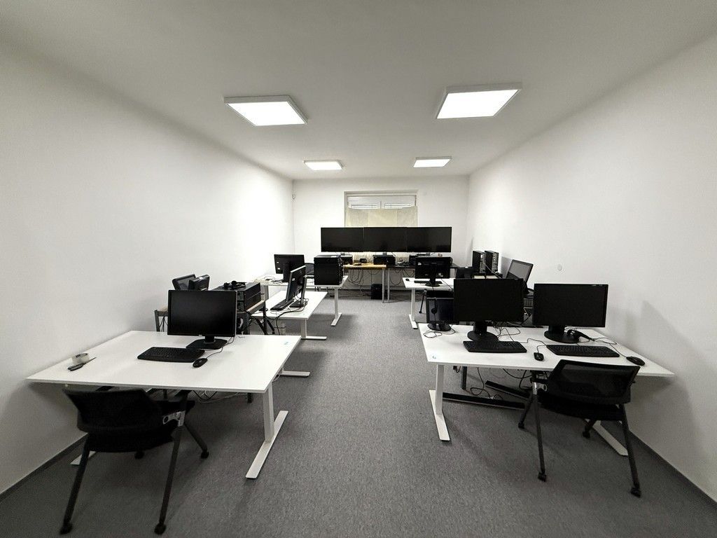 Kanceláře, Brno, 615 00