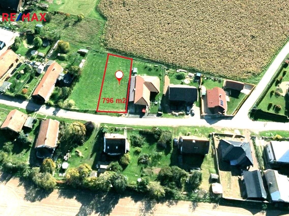 Prodej pozemek pro bydlení - Kasárenská, Opatovice nad Labem, 796 m²