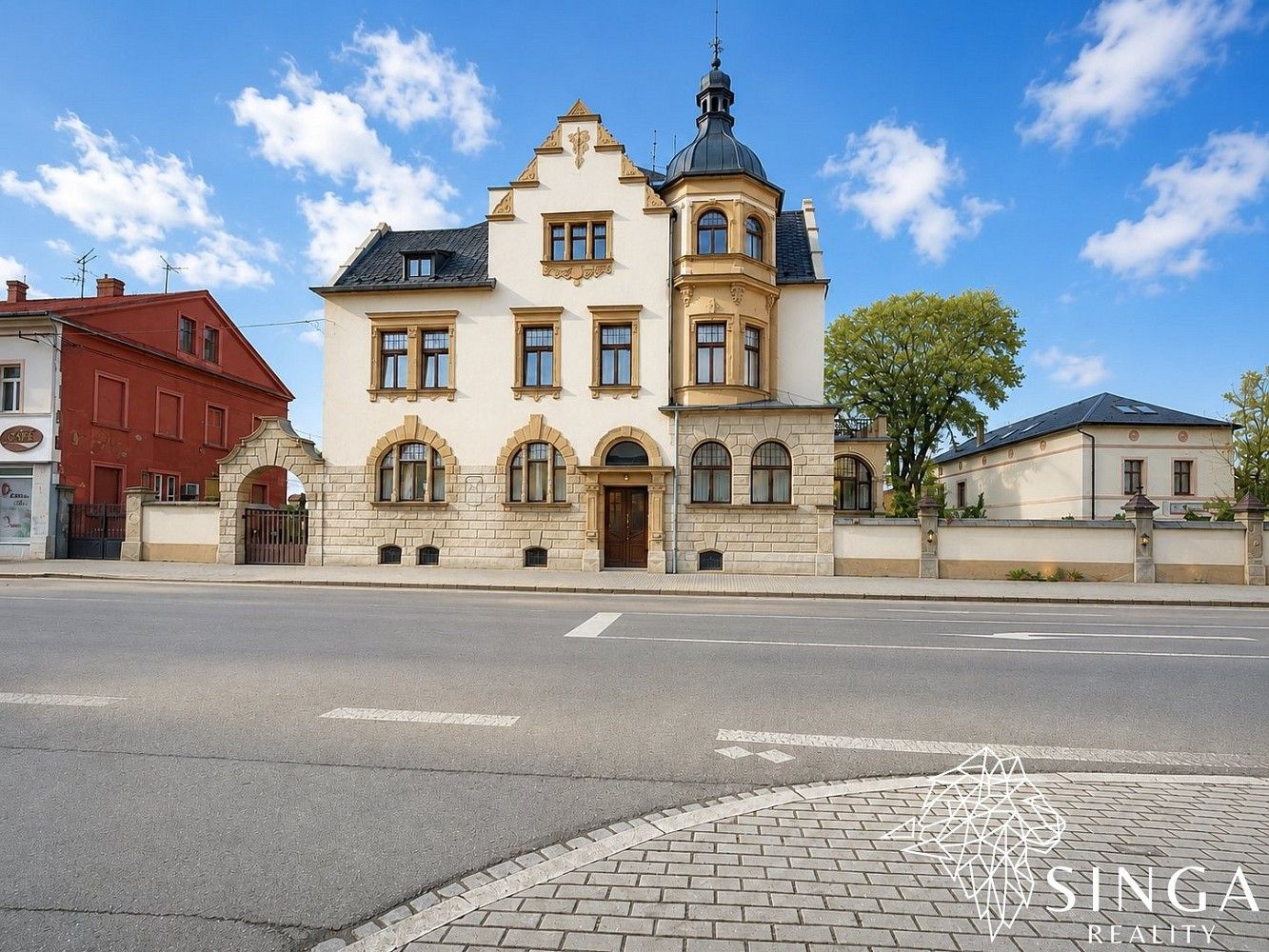 Rodinné domy, Revoluční, Krnov - Pod Bezručovým vrchem, okres Bruntál, 900 m² - 2