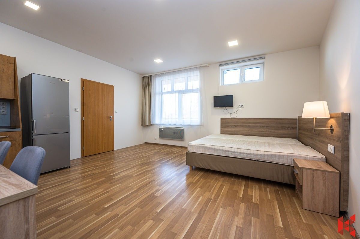 1+kk, Na Zlíchově 288, Praha Hlubočepy, 35 m² - 1