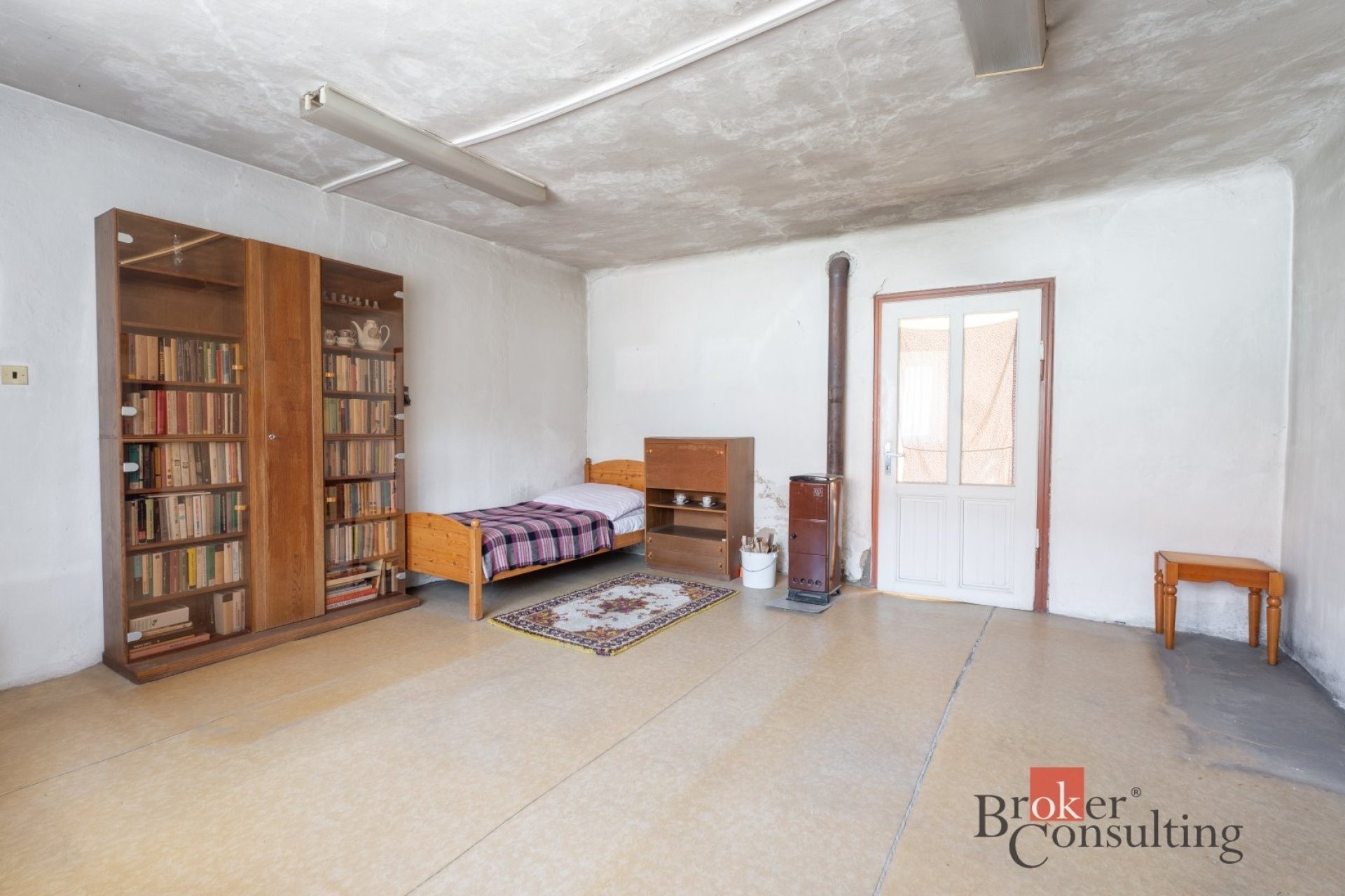 Prodej rodinný dům - Kožušice, 250 m² - 5