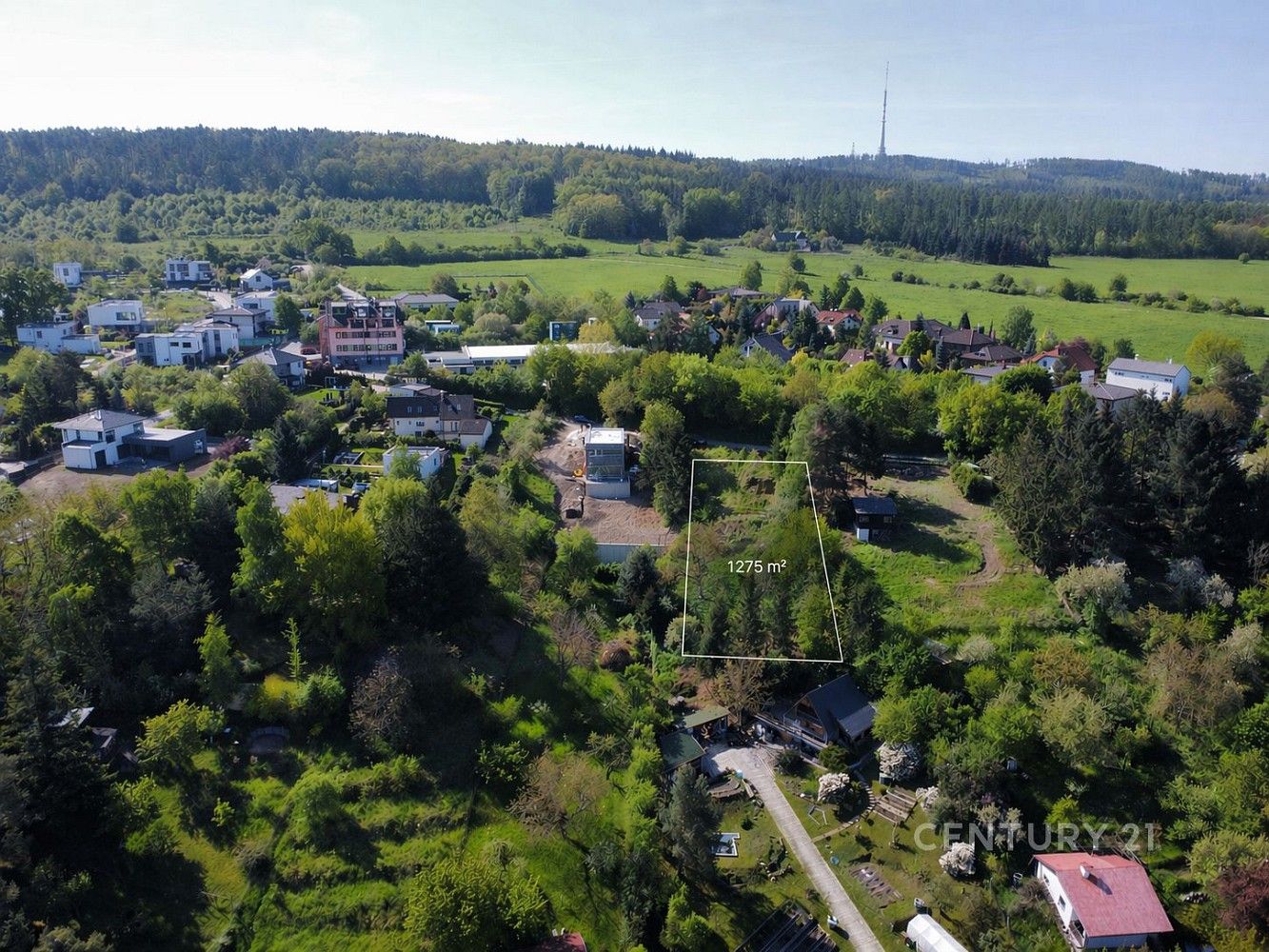 Pozemek pro bydlení, 1 275 m²