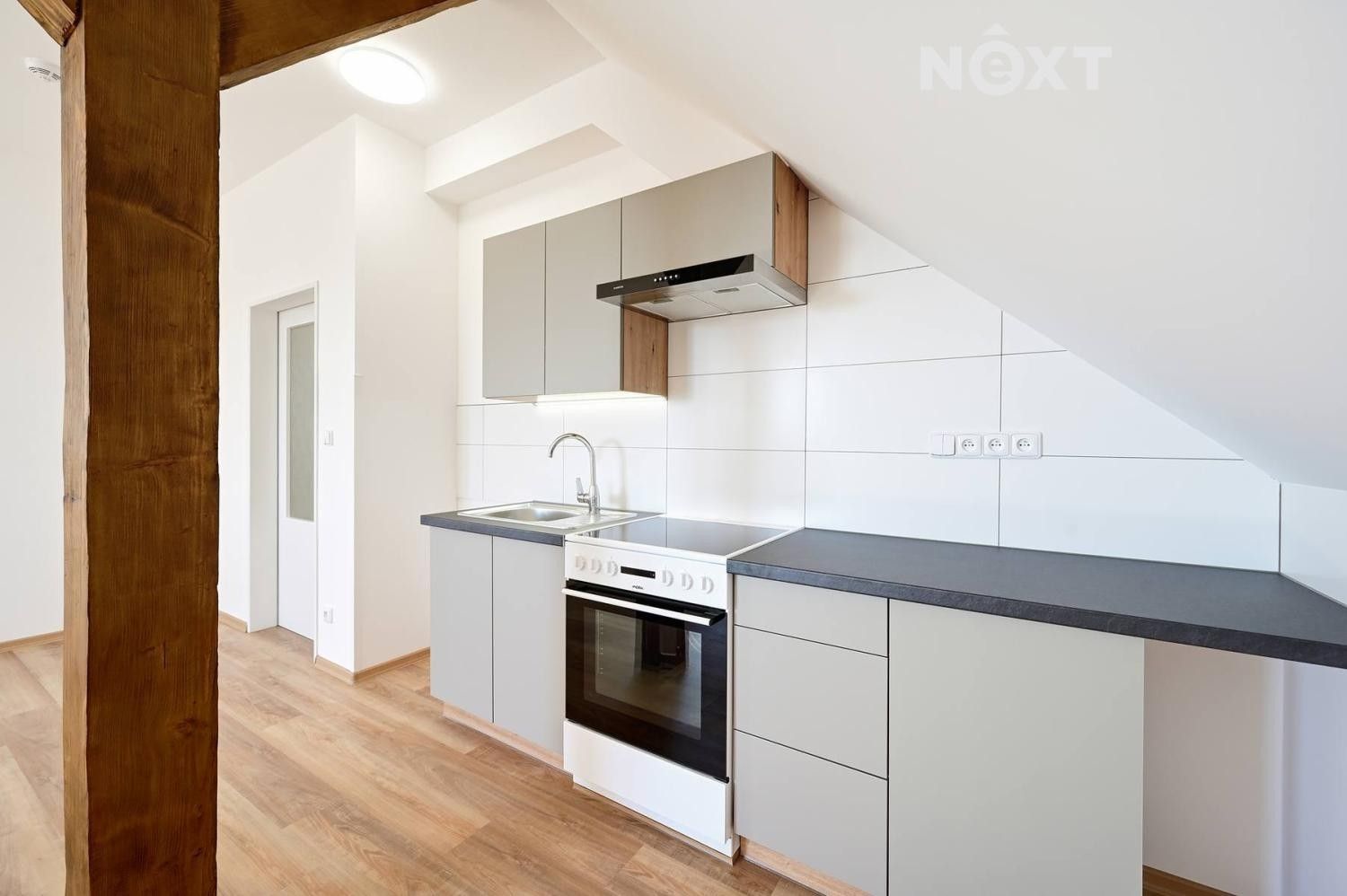 Pronájem byt 2+kk - Vinařického, Slaný, 58 m²