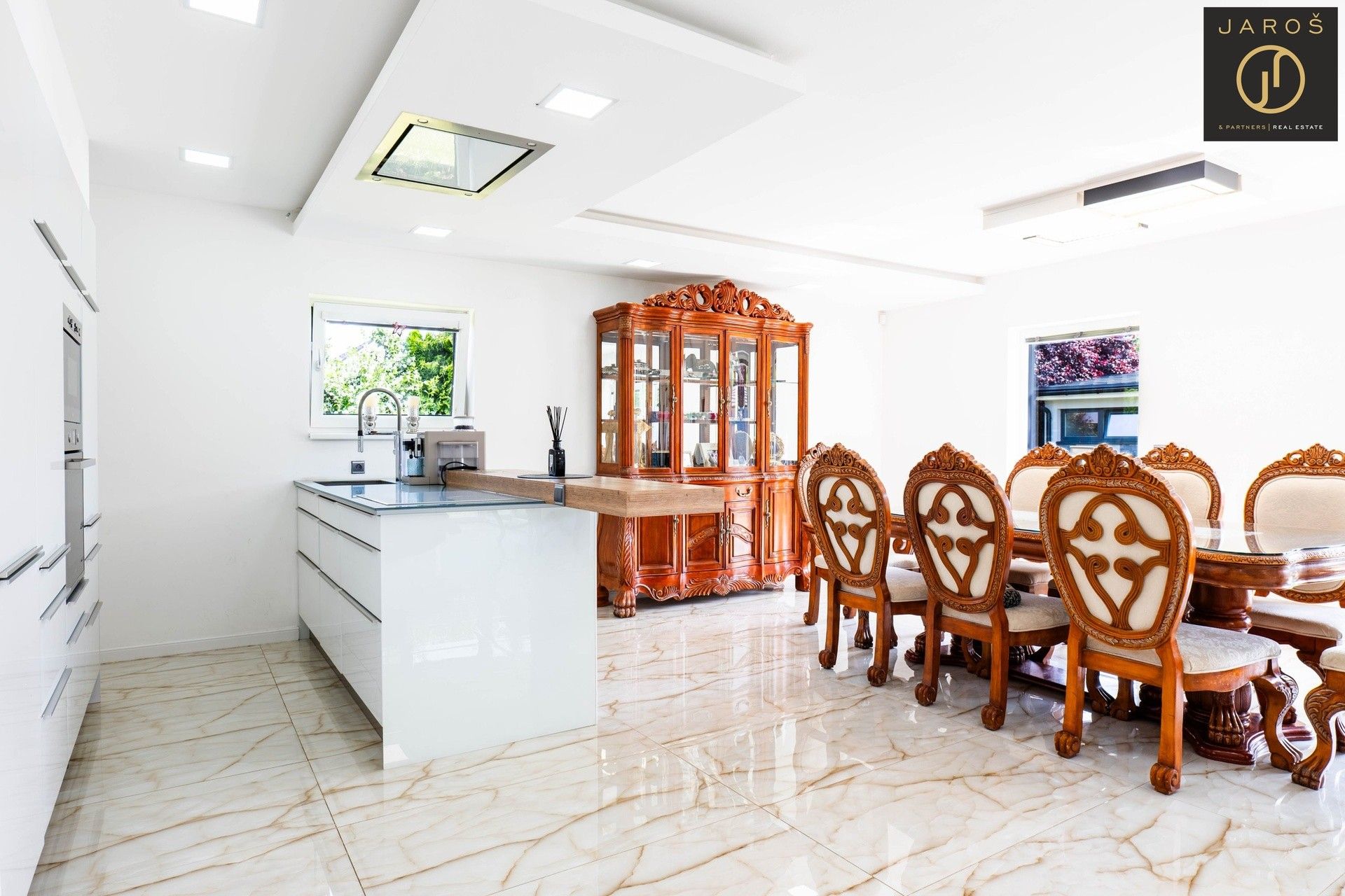 Prodej rodinný dům - Břízová, Buštěhrad, 250 m²